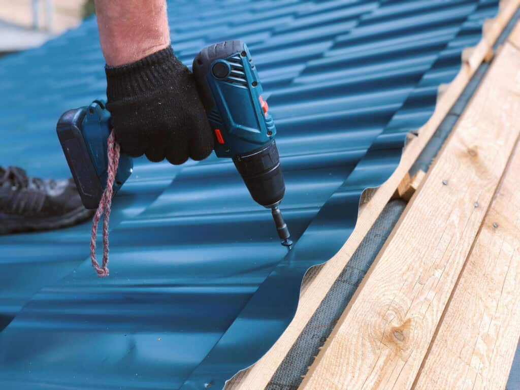 10 Common Metal Roof Installation Mistakes (What To Avoid) inside Blackened Steel Finish Wax