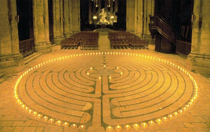 Chartres, Labyrinth, Labyrinth Walk throughout Labyrinth Garden Design Chartres