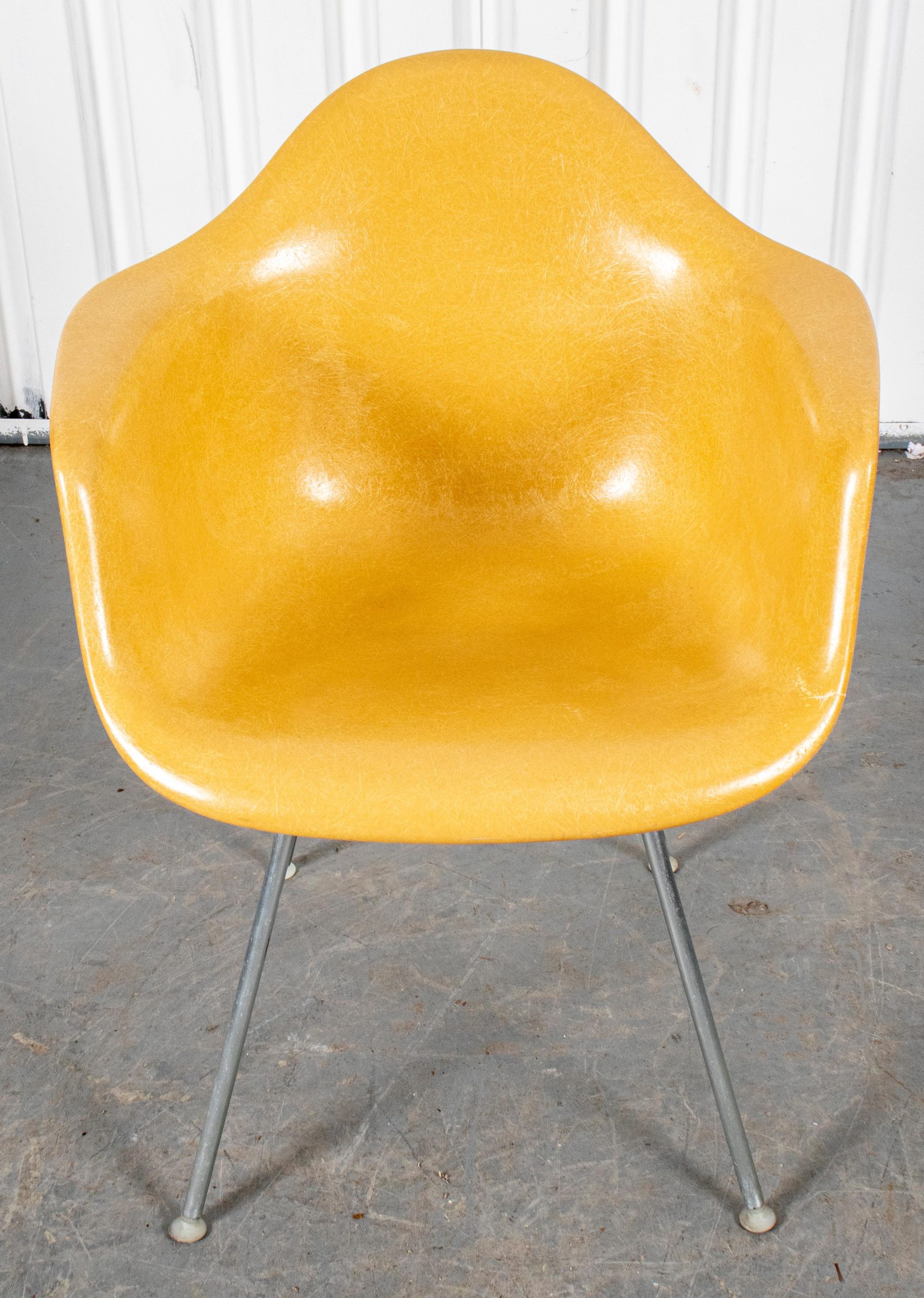 Eames Herman Miller Mid-Century Shell Chair At 1Stdibs with Shell Chair Modern Decor