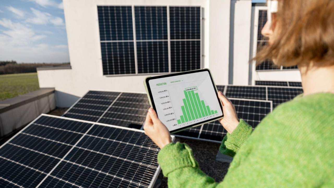 Empowering Solar Energy With Iot-Based Monitoring: A Game Changer For ... for Why Solar Owners Love Pairing Their Panels with Sense Monitoring