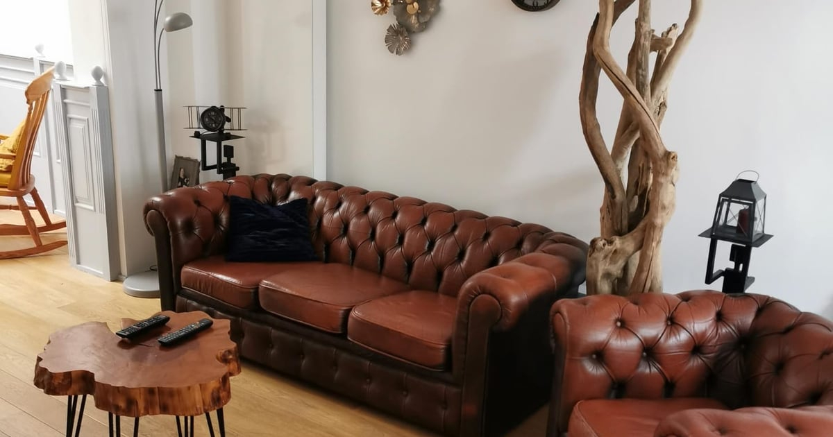 How To Take Care Of Your Chesterfield Sofa? | Canapé Et Fauteuil ... regarding Why Your Chesterfield Sofa Needs Special Care Compared to Regular Sofas