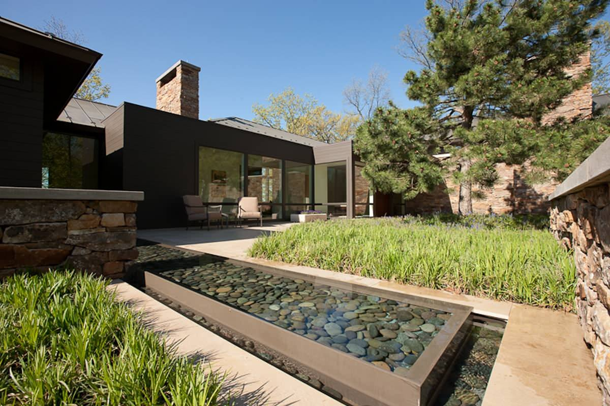Integrating Water Features In Landscape Architecture - D&A Architects intended for Expert Tips on Integrating Zen Inspired Water Walls Into Modern Landscapes