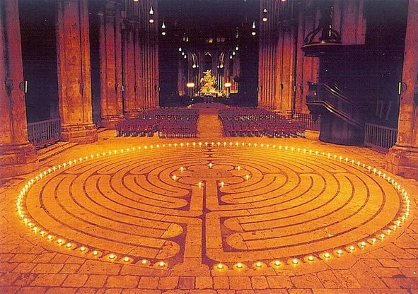 Le Labyrinthe | Chartres, Labyrinth, Labyrinth Walk inside Labyrinth Garden Design Chartres