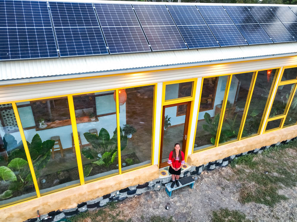 Living Big In A Tiny House - The Ultimate Self-Sufficient Urban Home ... in Tiny House Design Backyard
