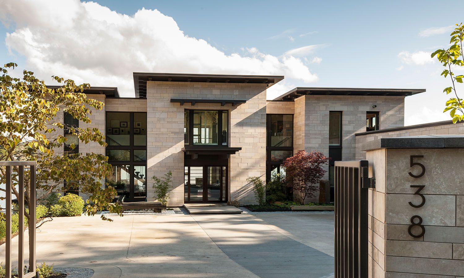 Meydenbauer Home Design | Seeking Symmetry | Ghd Architecture in Modern Colonial Interior Style