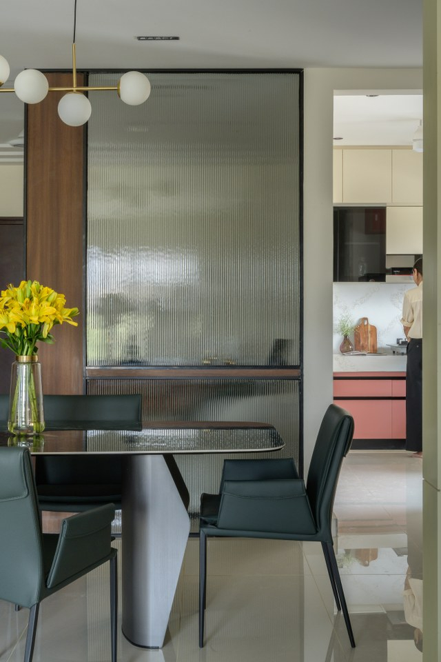 Neutral Tones Adorn This Minimal Home To Define A Warm, Inviting Space ... with Mastering Textural Depth for a Warm and Inviting Quiet Luxury Space