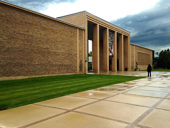 Visit Saarinen House In Detroit Michigan within Roy Slade Home Style Curation